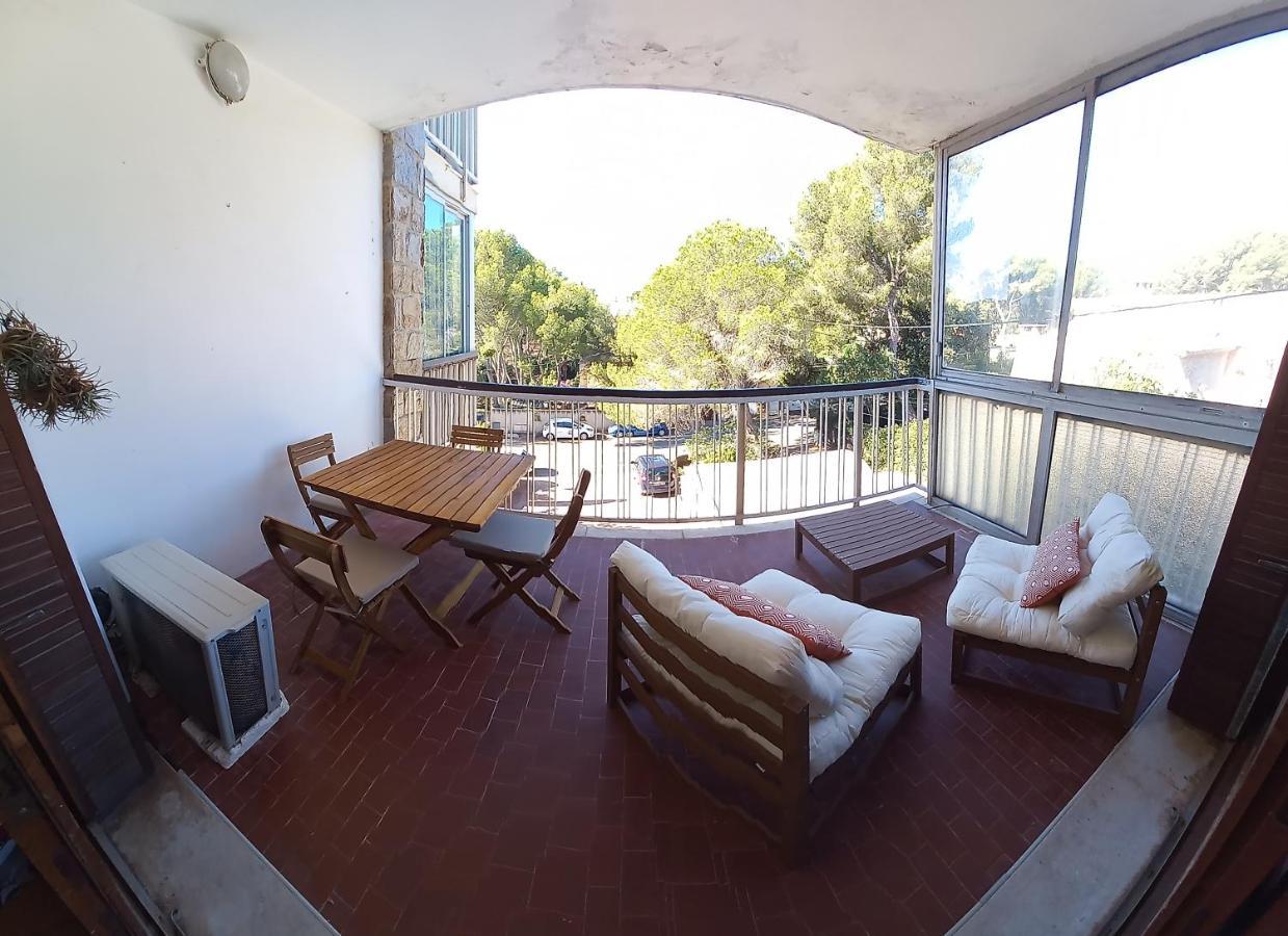 Loft Climatise "La Pinede", 50 M2, Tres Calme, 5 Mn A Pied Des Plages, Lit King Size La Seyne-sur-Mer Extérieur photo