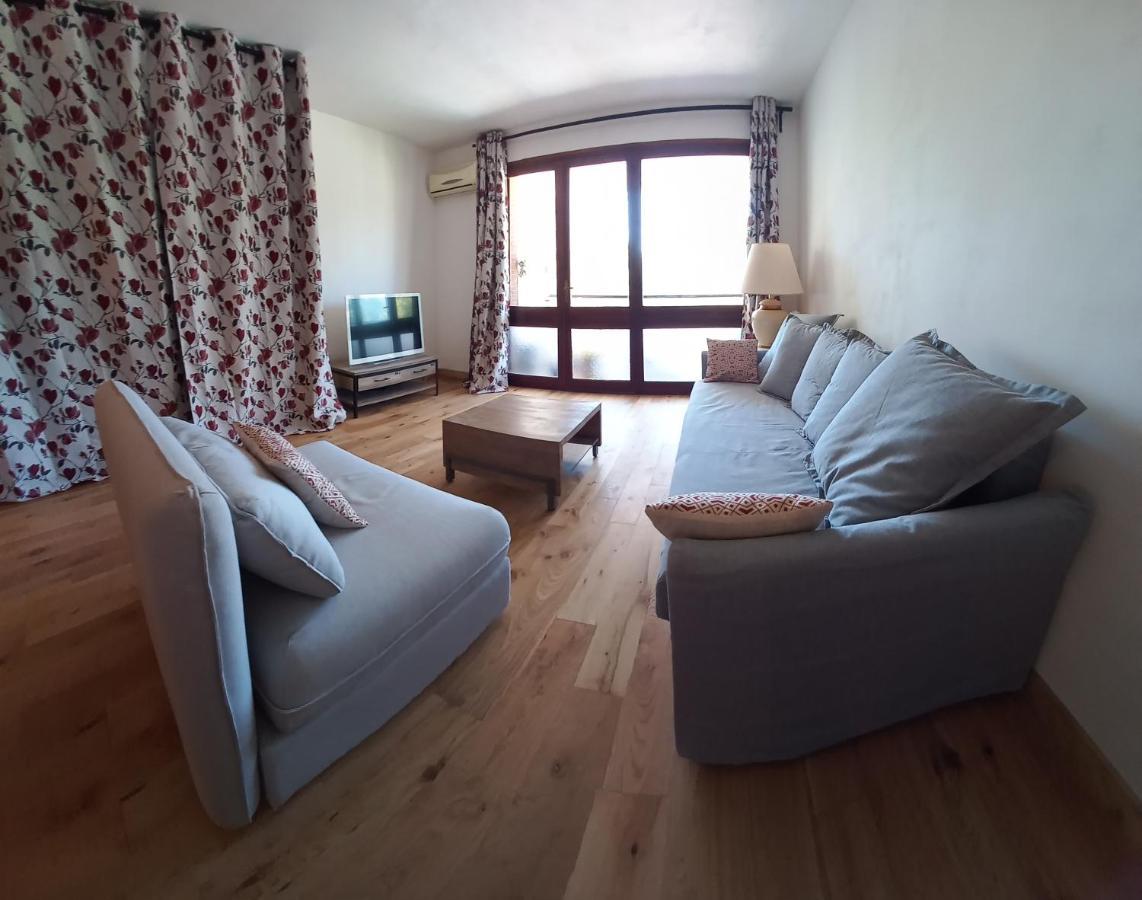 Loft Climatise "La Pinede", 50 M2, Tres Calme, 5 Mn A Pied Des Plages, Lit King Size La Seyne-sur-Mer Extérieur photo